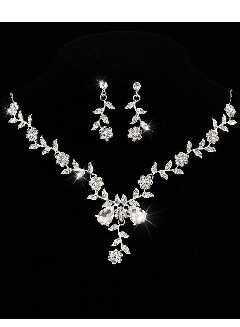 2 Piece Necklace & Earrings Jewelry Set Shiny Chic Rhinestone Embellished Jewelry Set Perfect for Ladies Gifts for Girlfriends, Wife, Mother, Bridesmaids, Wedding Party, Gala Prom Accessories
