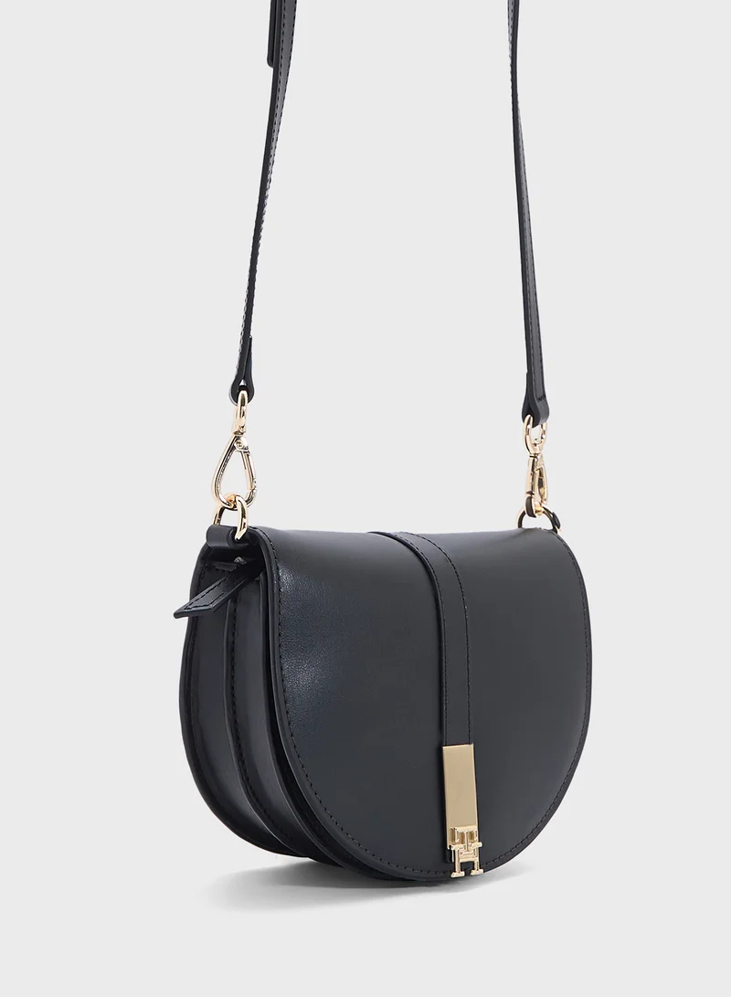 TOMMY HILFIGER HERITAGE SADDLE BAG