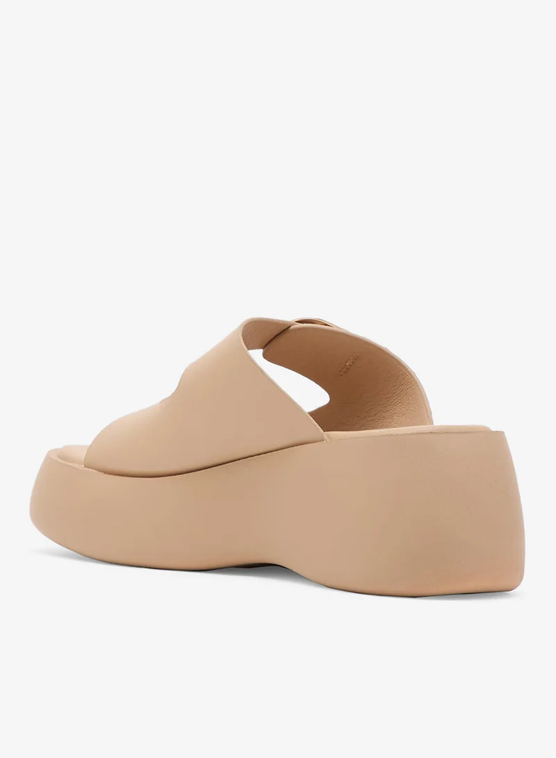 OZZO Flat Sandals
