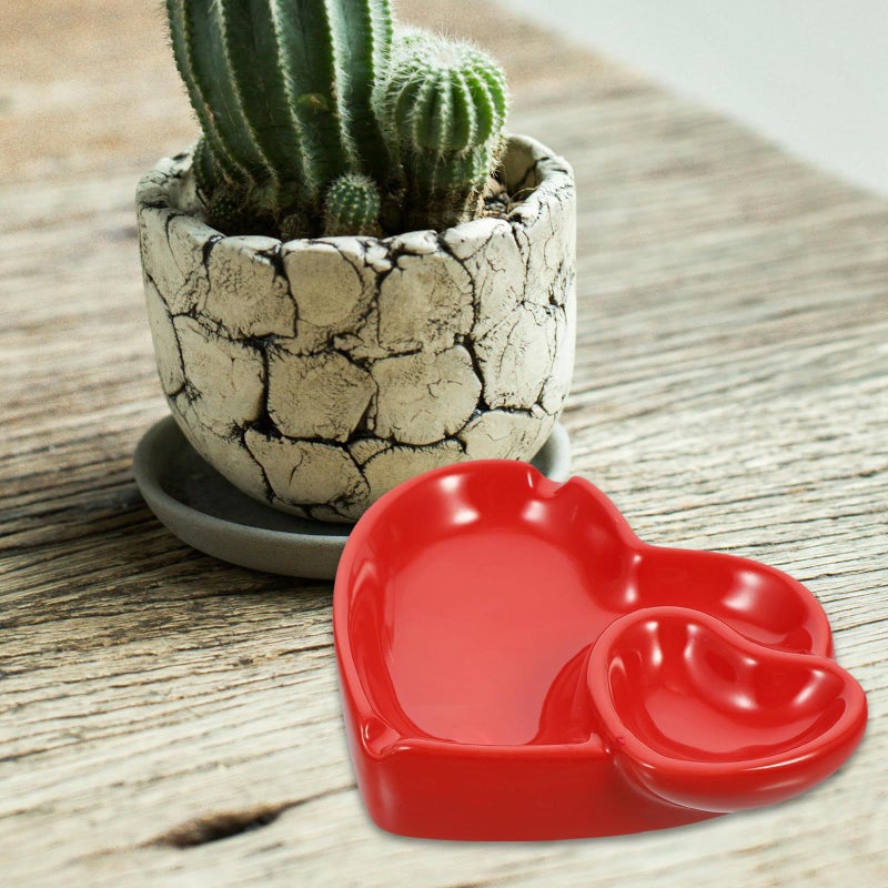 Red Ceramic Heart Ashtray Decorative Desktop Cigarette Holder Ornament - Image 5