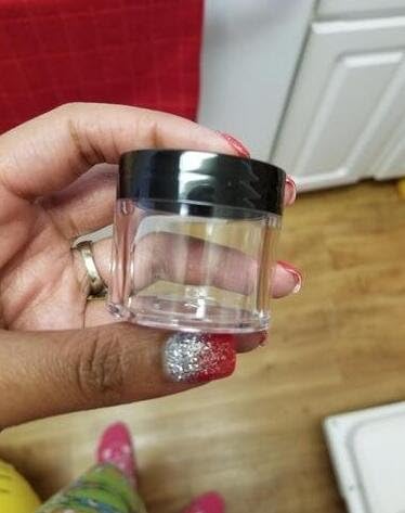 30g 30ml1oz Refillable Black and White Plastic Screw Cap Lid with Clear Base Empty Plastic Cosmetic Jars for Nail Powder Bottles Eye Shadow Container Pack of 10