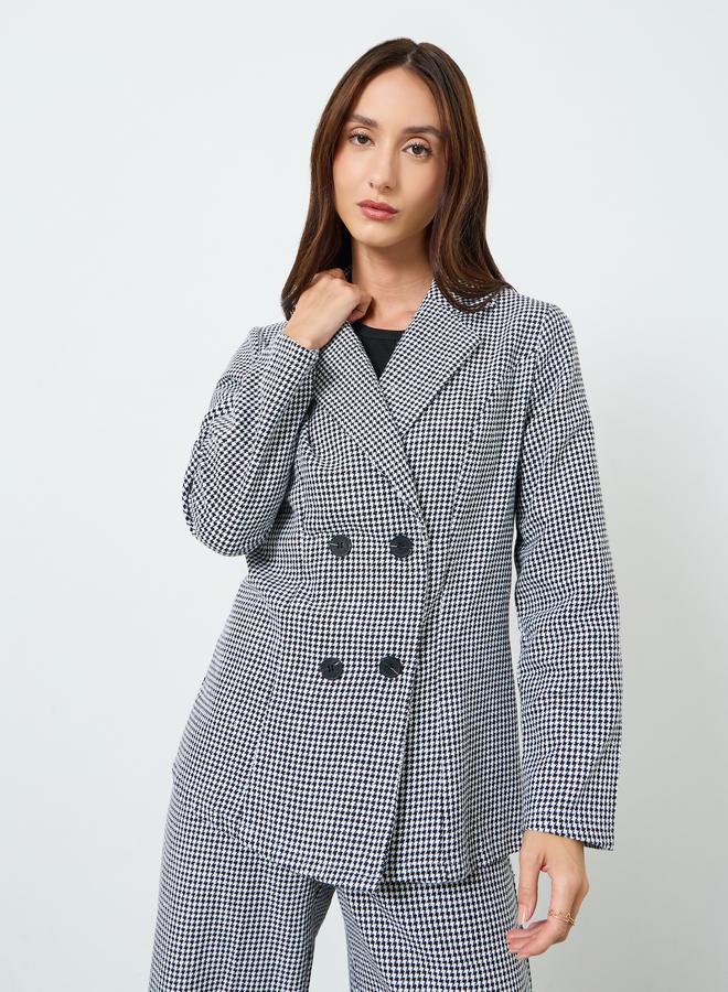 تايك تو طقم بليزر كاروهات بياقة مطوية وبنطال بأرجل واسعة - Image 3