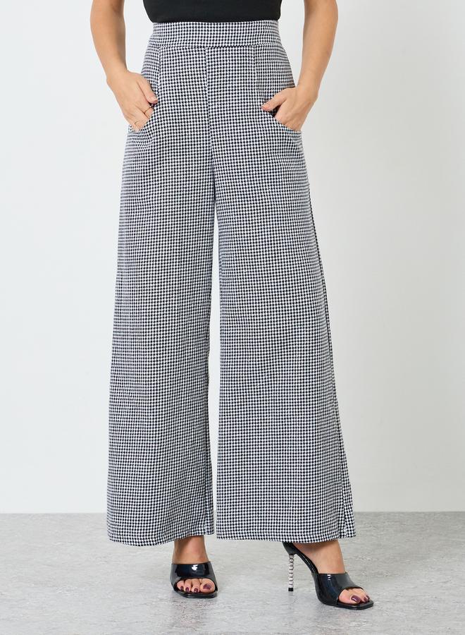 تايك تو طقم بليزر كاروهات بياقة مطوية وبنطال بأرجل واسعة - Image 5