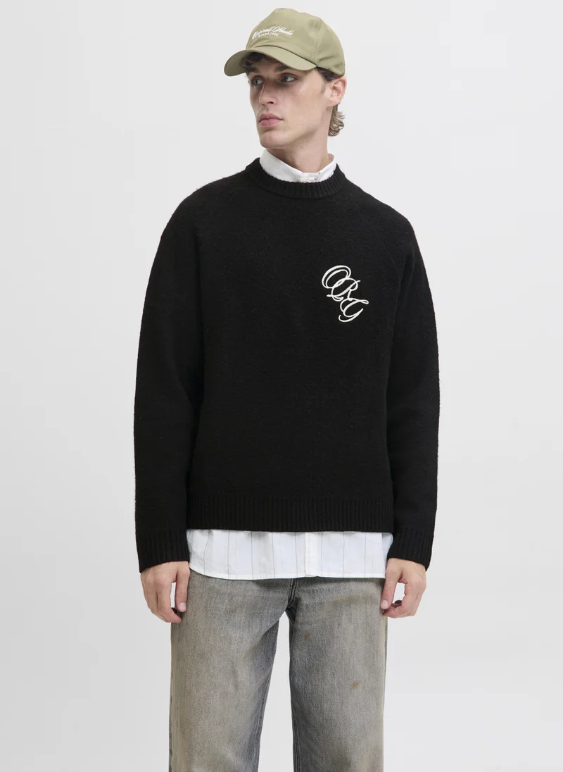 Embroidered Knitted Crew Neck Sweater