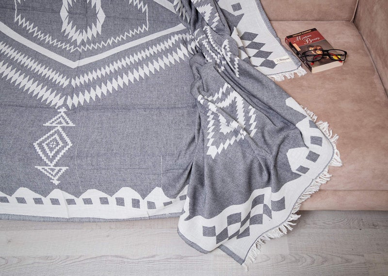 Bersuse 100% Cotton Bahamas XL Throw Blanket Turkish Towel Beach Blanket - Beach Camping Essentials - 75x90 Inches, Black - Image 4