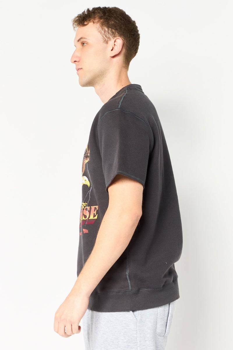 UNDER ARMOUR Men Loose Fit Short Sleeve Outdoor T-Shirt, Dark Grey - Image 3