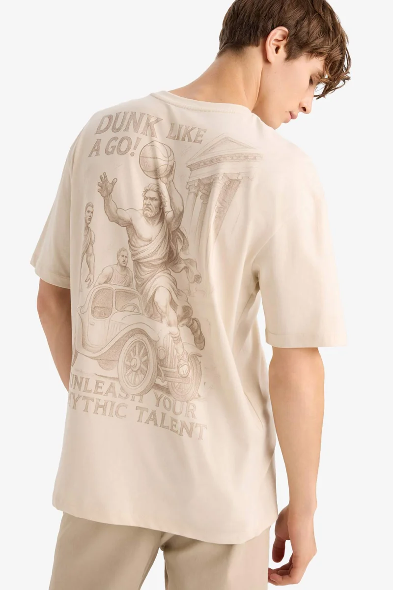 ديفاكتو Cotton Boxy Fit Crew Neck Back Printed T-Shirt