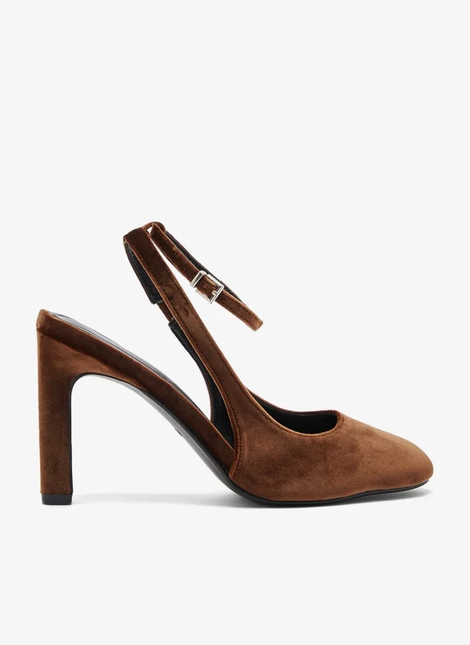 Ginger Monk Shoes With Block Mid Heel