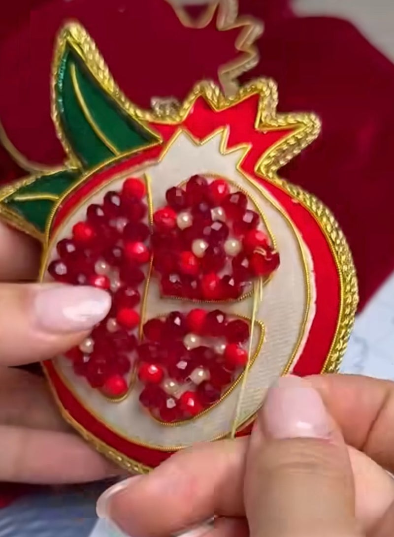 Baci milano Christmas Decoration HANDMADE NAPKIN RING POMEGRANATE  - Image 3
