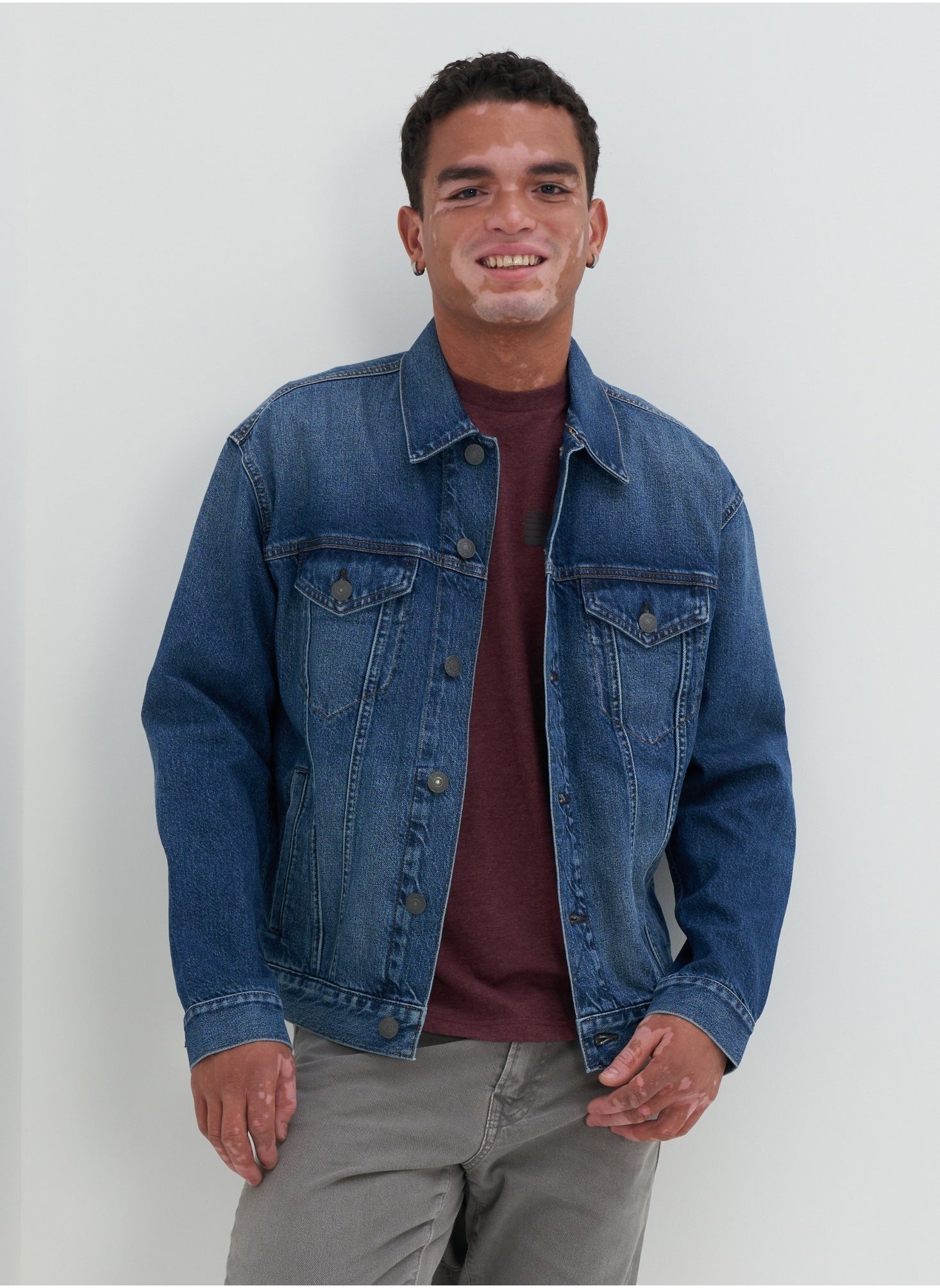 American Eagle AE Denim Trucker Jacket 