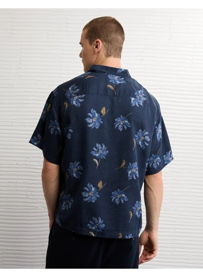 American Eagle AE Poolside Floral Button-Up Shirt