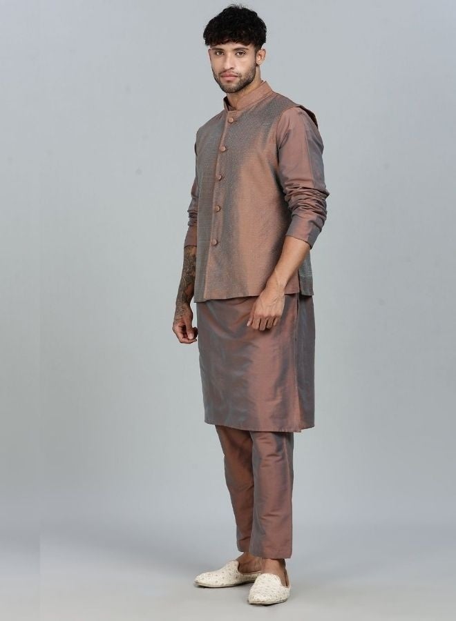 Abhishti Brown Kurta Pant with Woven Design Bandi Set - Image 3