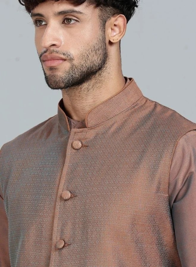 أبهشتي Brown Kurta Pant with Woven Design Bandi Set