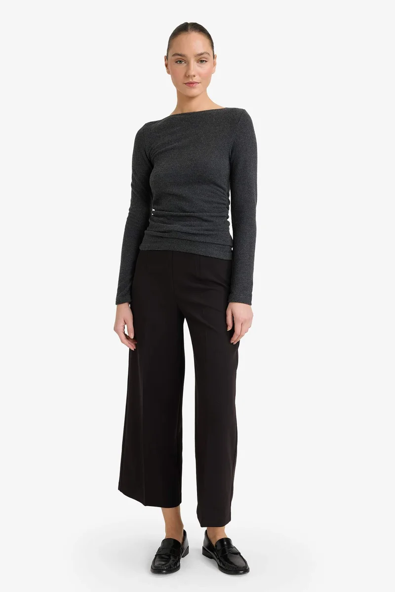 ديفاكتو Slim Fit Half Turtleneck Long Sleeve T-Shirt