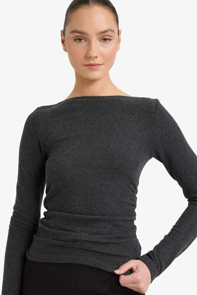 ديفاكتو Slim Fit Half Turtleneck Long Sleeve T-Shirt