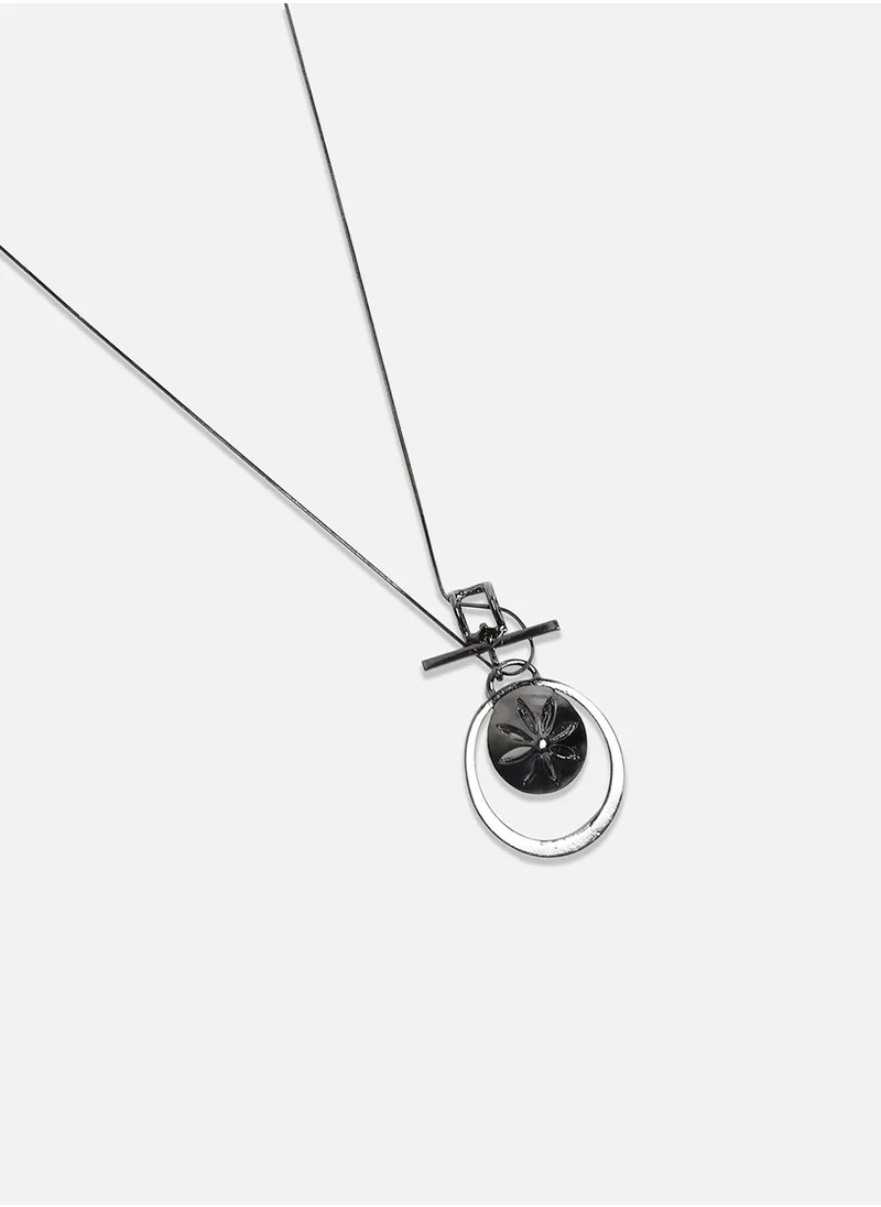 SOHI Enigma Elegance Pendant Necklace - Chrome Silver-Colour