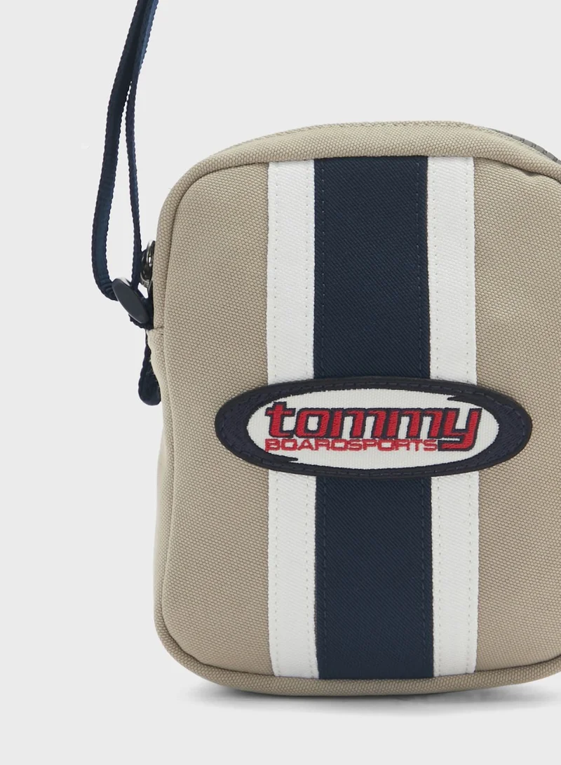 TOMMY JEANS Heritage Reporter Bag