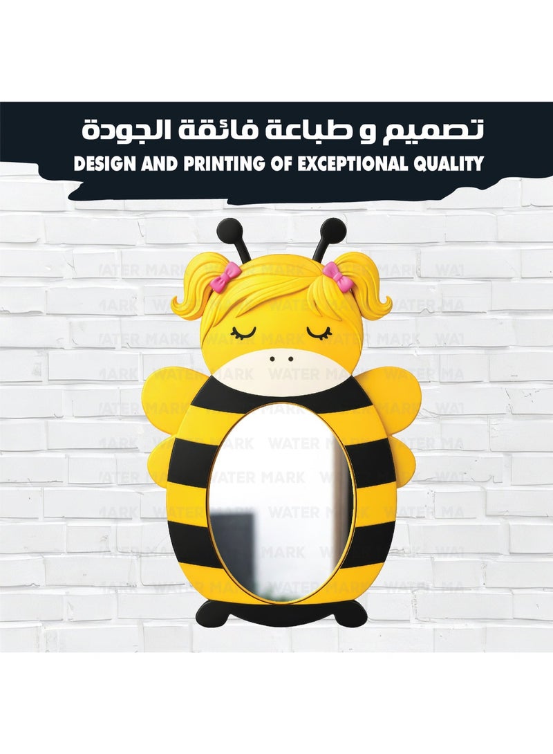 مرآة حائط للأطفال علي شكل  نحله للبنات مصنوعة من خشب عالي الجودة بتصميم باندا لطيف للاولاد لمسة ديكور عصرية، آمنة تمامًا وغير قابلة للكسر، خفيفة الوزن وسهلة التركيب لتضفي أناقة على غرفة الطفل - Image 2