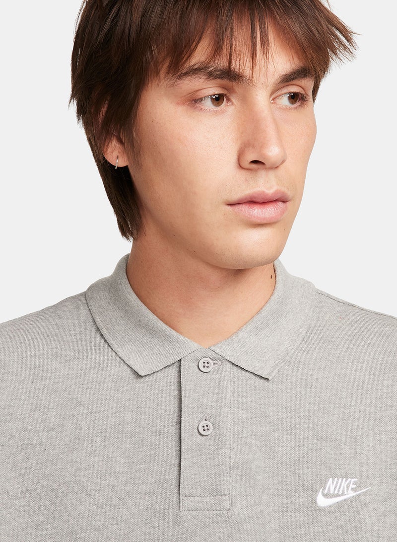 Nike Men’s Nike Club Short-Sleeve Polo Piqué - Image 3