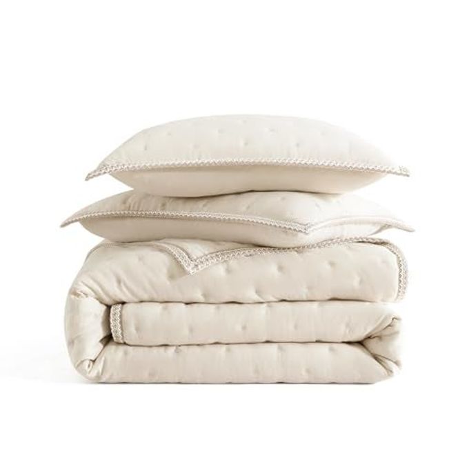 UGG Braid Full/Queen Quilt Set  3 Piece Queen Quilt Bedding Set With 2 Shams, Soft Lightweight Bedspread Coverlet For Home & Bedroom, Cream Birch (Devon) - Image 1