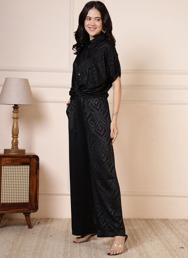 Rue Collection طقم قميص وسروال مطبوع باللون الأسود للنساء - Image 5