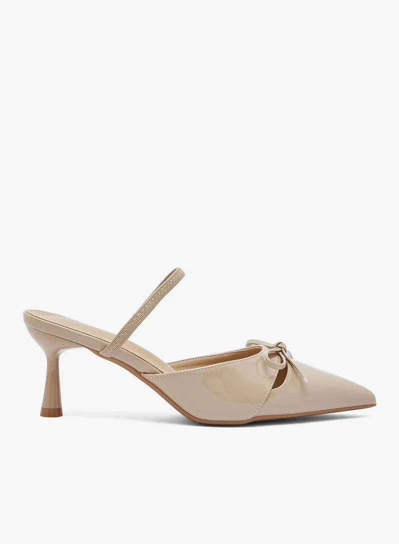 ايلا حذاء بكعب رفيع مزين بفيونكة