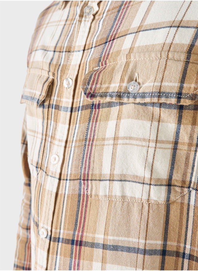 Lee Cooper - Regular Fit Checked Shirt With Collar And Long Sleeves - Image 1
