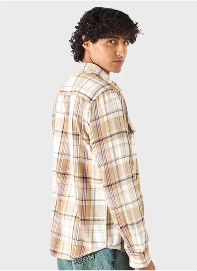 لي كوبر Regular Fit Checked Shirt With Collar And Long Sleeves