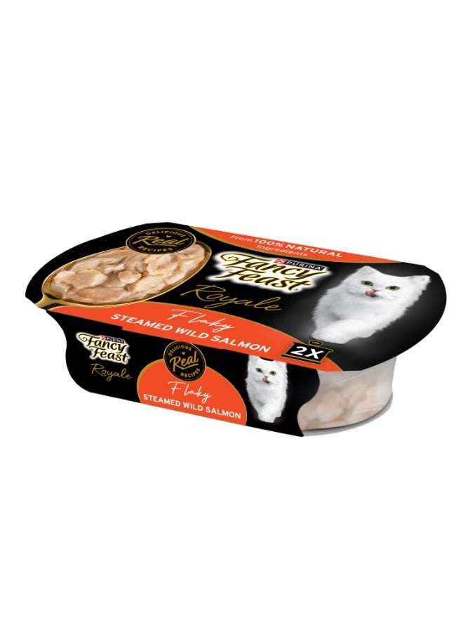 Fancy Feast Royale Flaky Steamed Wild Salmon - Image 1