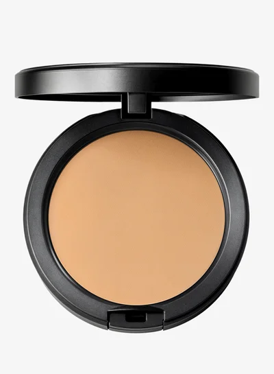 MAC Cosmetics Studio Fix Powder Plus Foundation - NC20