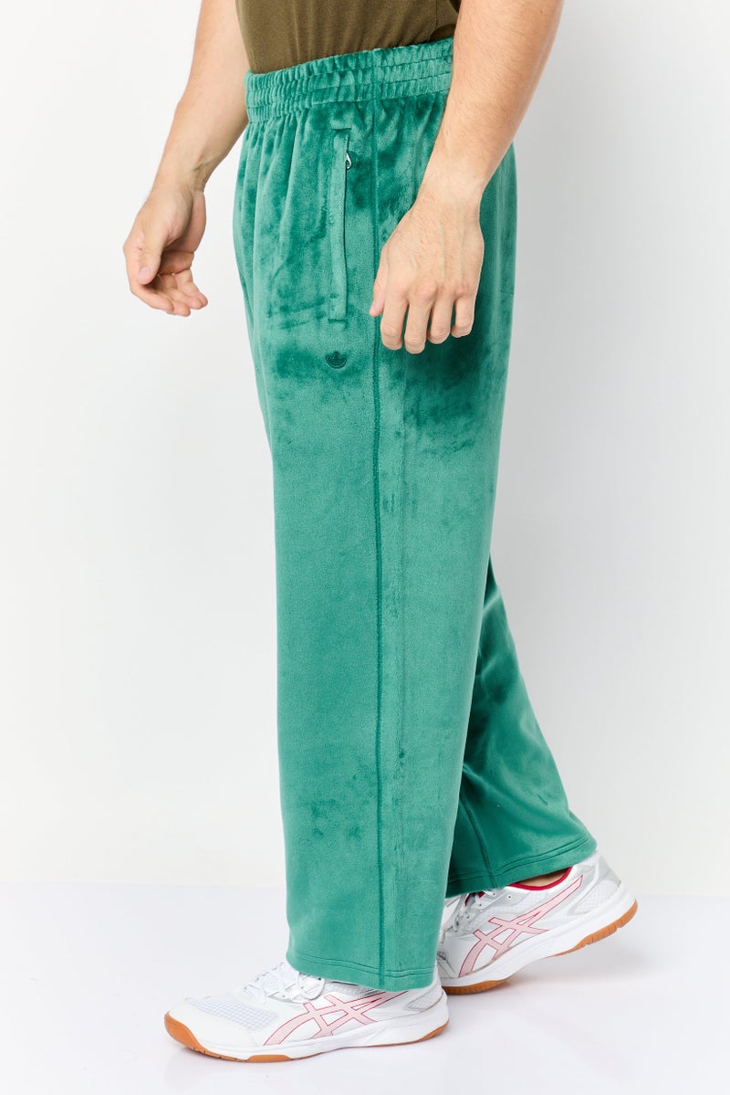 adidas Originals Men Loose Fit Training Sweatpants, Green  - Image 4