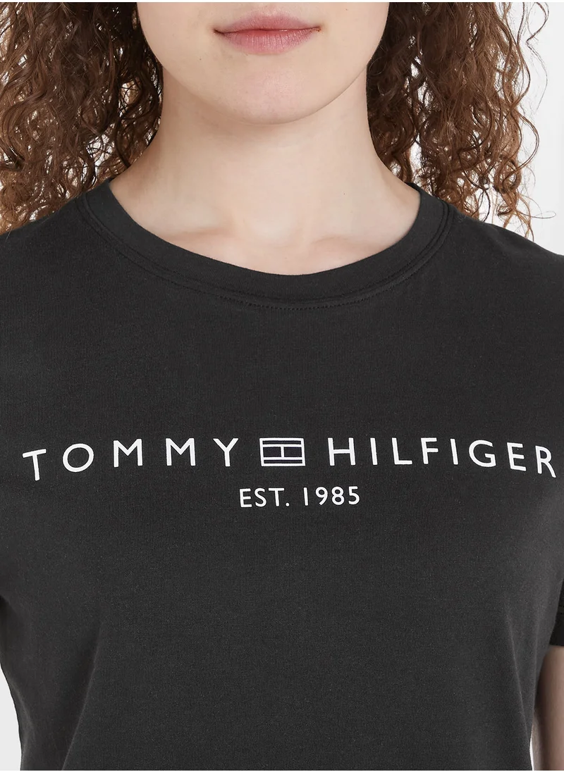 تومي هيلفيغر Crew Neck Logo T-Shirt