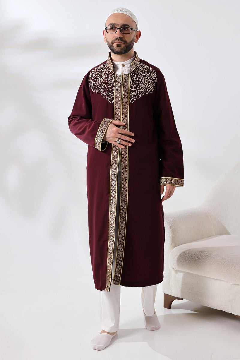 İhvan Online Ihvan Online Burgundy Judge Collar Men's Prayer Dress Stripe Embroidery Imam Robe  - Image 1