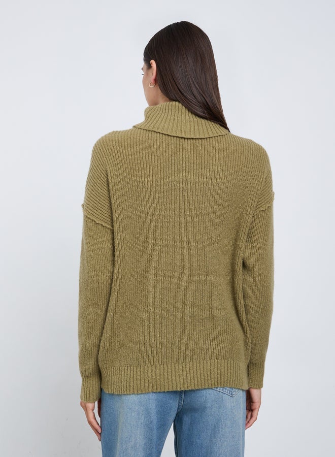 Styli Green Oversized Turtleneck Sweater - Image 4