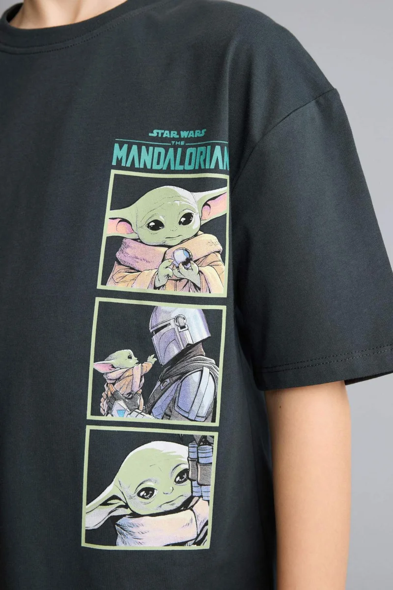 DeFacto Boy Oversize Fit Star Wars Licensed Short Sleeve T-Shirt