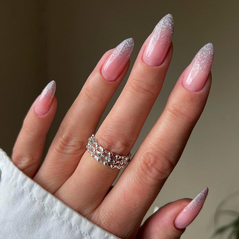 XCREANDO Glitter Ombre Pink Press on Nails Almond Shaped Nails Press ons, Medium Fake Nails Almond French Acrylic Nails Glue on Nail with Cute Design Thick Natural Stiletto False Nail for Women Wedding 24 Pcs - Image 4