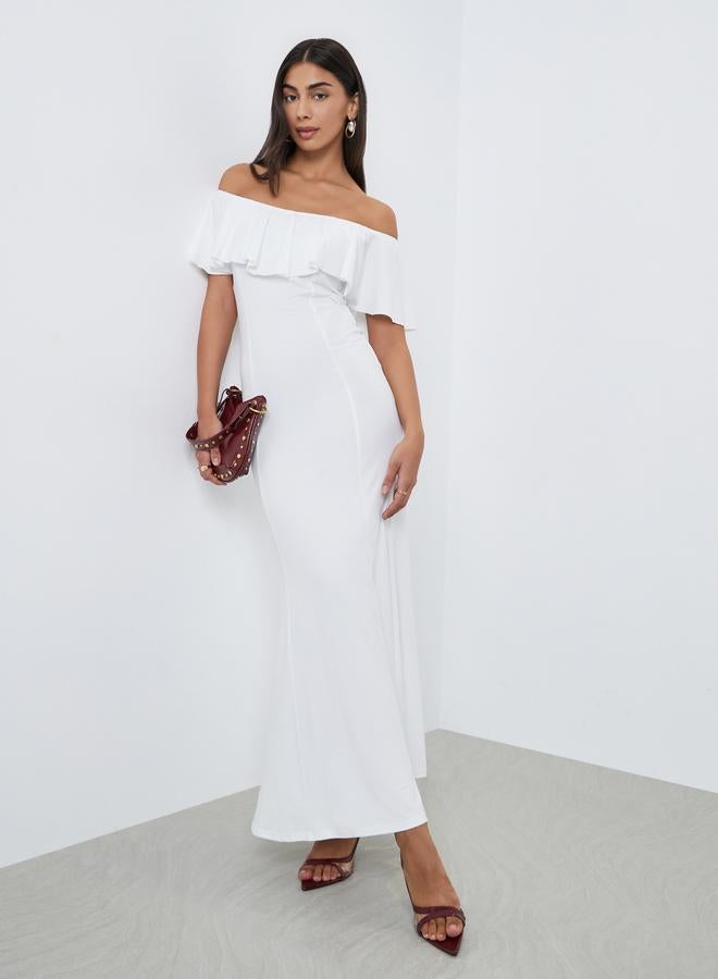 ستايلي فستان طويل بأكتاف مكشوفة وكشكش - Image 2