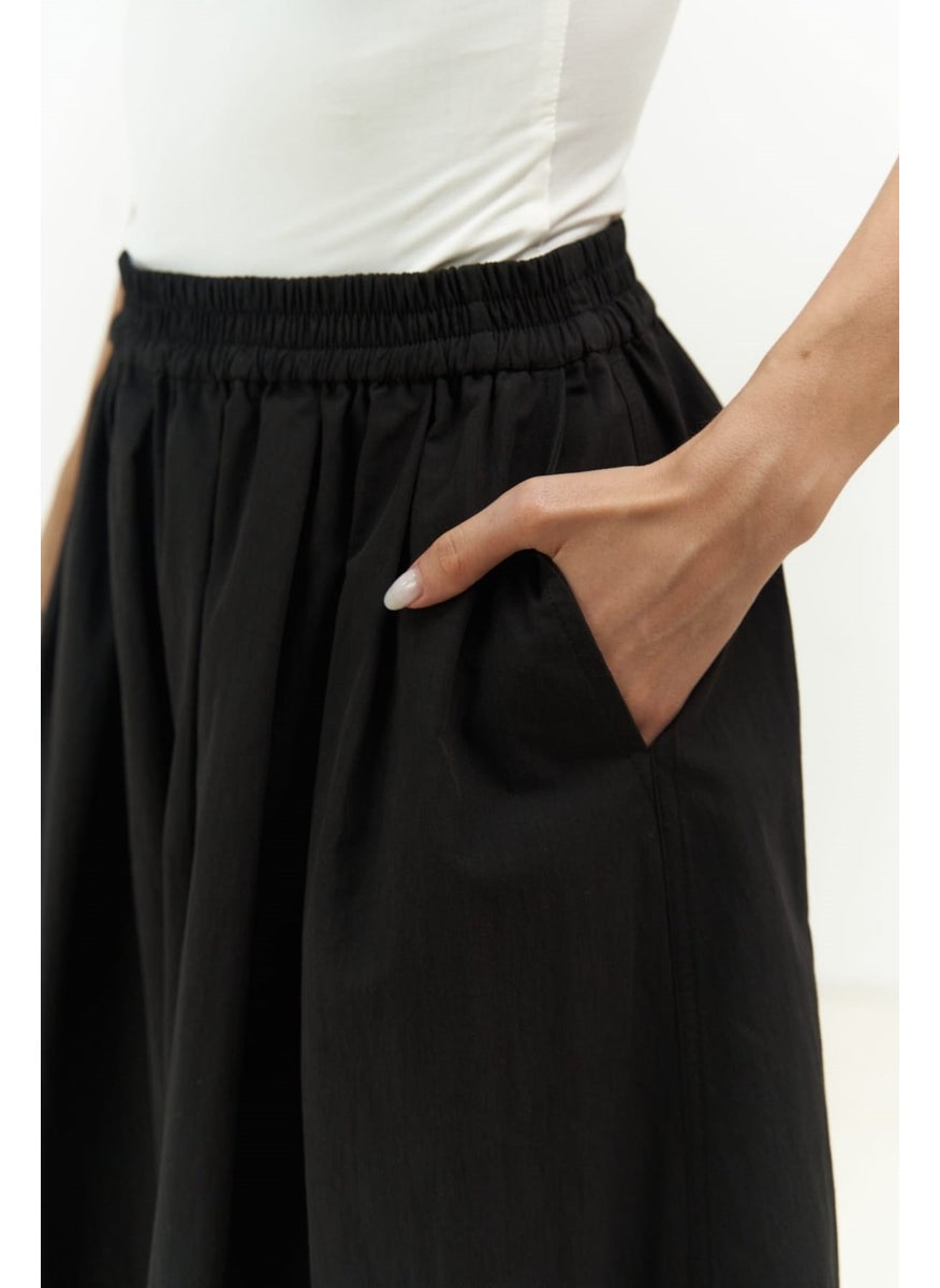 Collection Ivory Black Parachute Skirt - pzsku/ZA4B1143FD1EC1C14498CZ/45/_/1741093452/26076eb4-8f16-41e5-8bf2-9f967a3ff56c