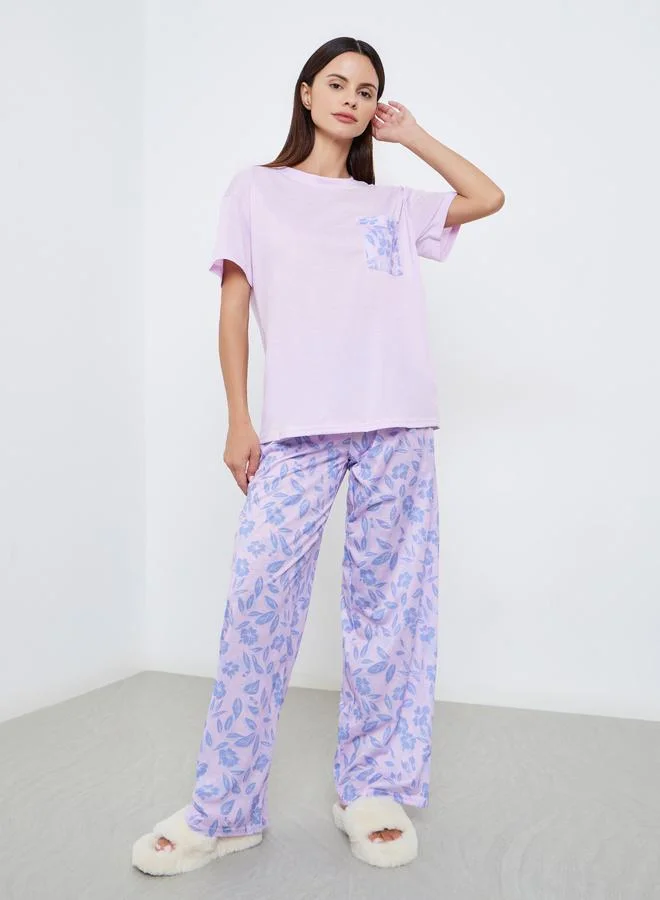 Styli Floral Print Pocket Drop Shoulder T-Shirt and Pyjama Set