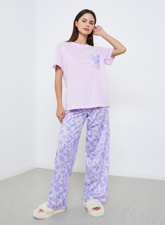 Styli Floral Print Pocket Drop Shoulder T-Shirt and Pyjama Set - Image 1