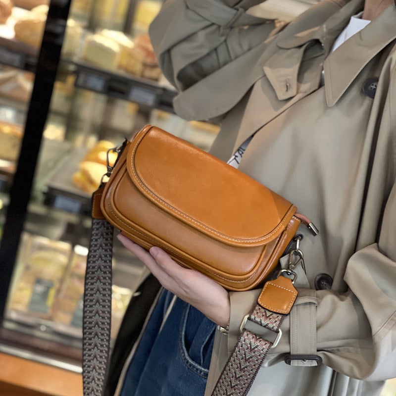 2024 Women'S Bag New Crossbody Bag Fashionable Cowhide Small Square Bag Vegetable Tanned Cowhide Shoulder Bag Vintage Fashionable Small Bag - Image 2
