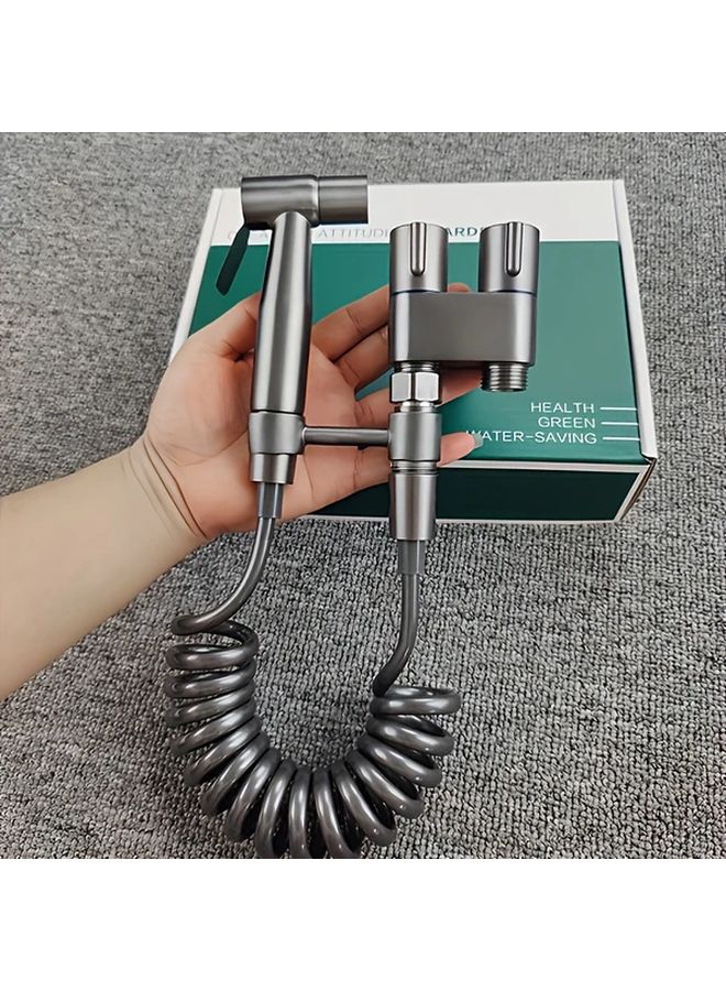 طقم حوض جلوس أسود للحائط مع مسدس رش وأنبوب هاتف تلسكوبي وحامل. - Image 5