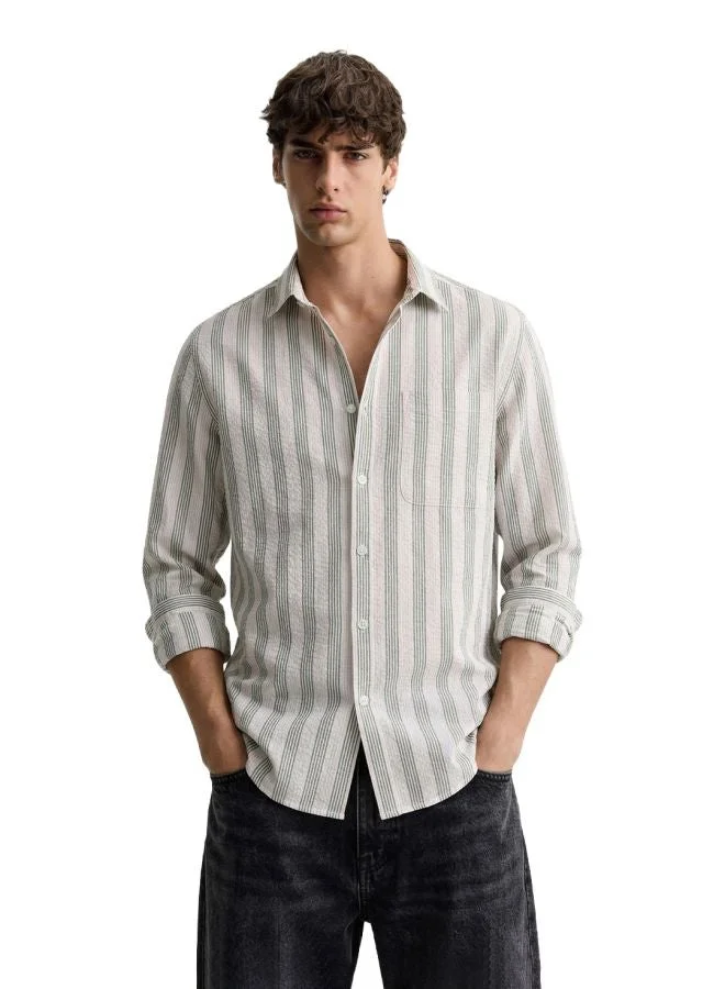 The Indian Garage Co Men Regular Fit Vertical Striped Cutaway Collar Full Sleeves Shirt