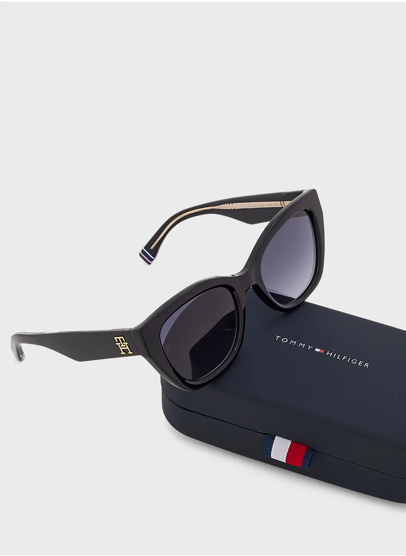 تومي هيلفيغر Th 1980/S Wayfarers Sunglasses