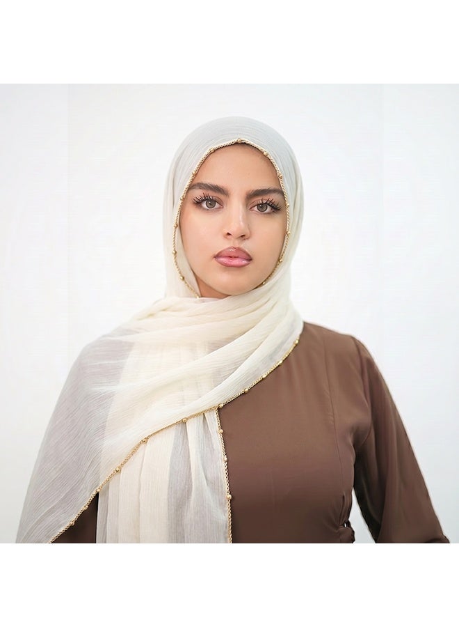 وشاح طويل من الكريب بلون موحد وملمس ناعم بلمسة نهائية ساتانية، مزود بسلسلة من الخرز المعدني؛ وشاح طويل نسائي من الحرير اللامع - Image 1