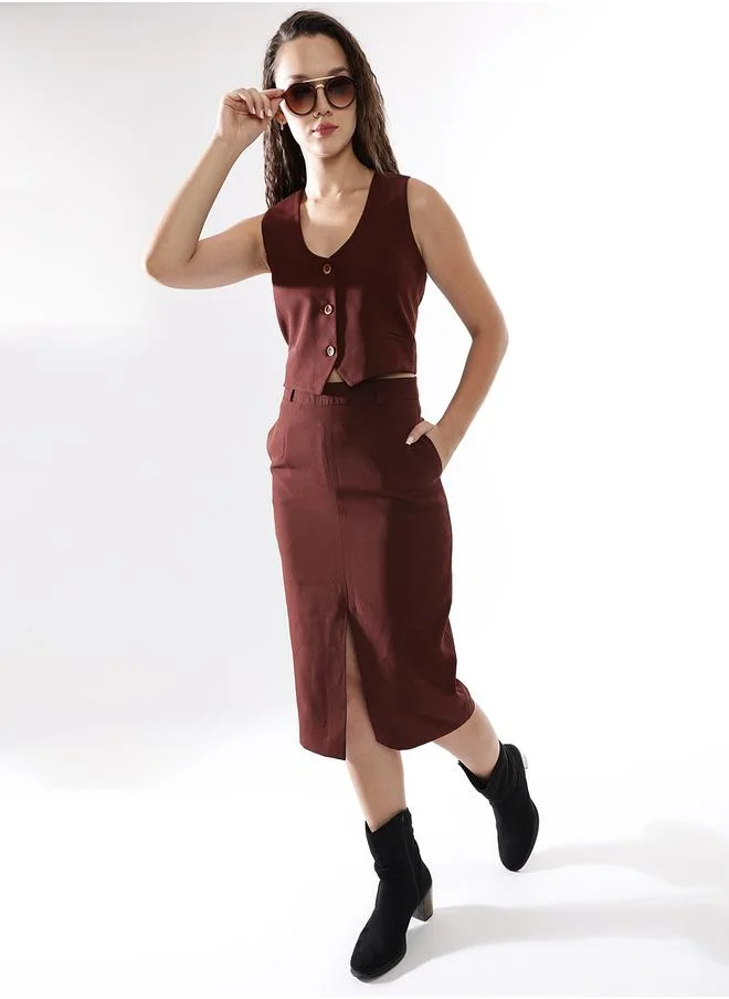 HIGH STAR Women Waistcoat in Brown featuring Regular Fit fit with a solid pattern, v neck collar, v neck neckline, sleeveless, secured with button closure, crafted from 95% polyster 5% spandex – crafted for those who appreciate style and comfort.