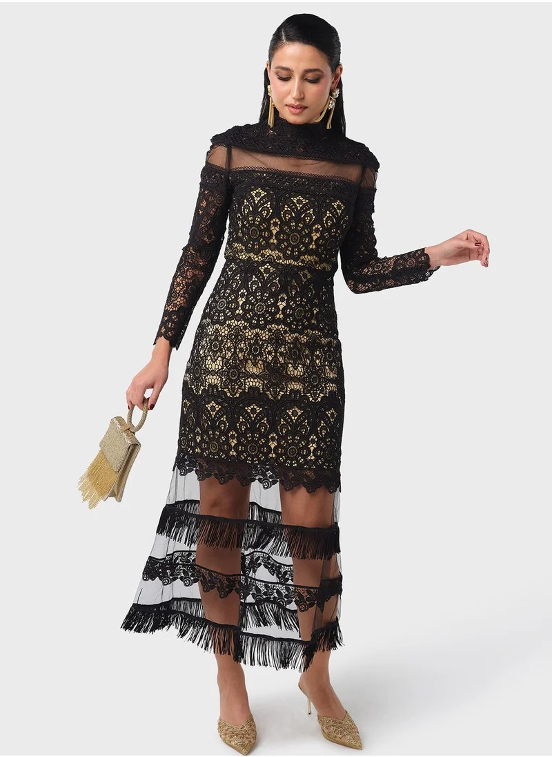 Threadz by Ajooni Lace Detailed Dress