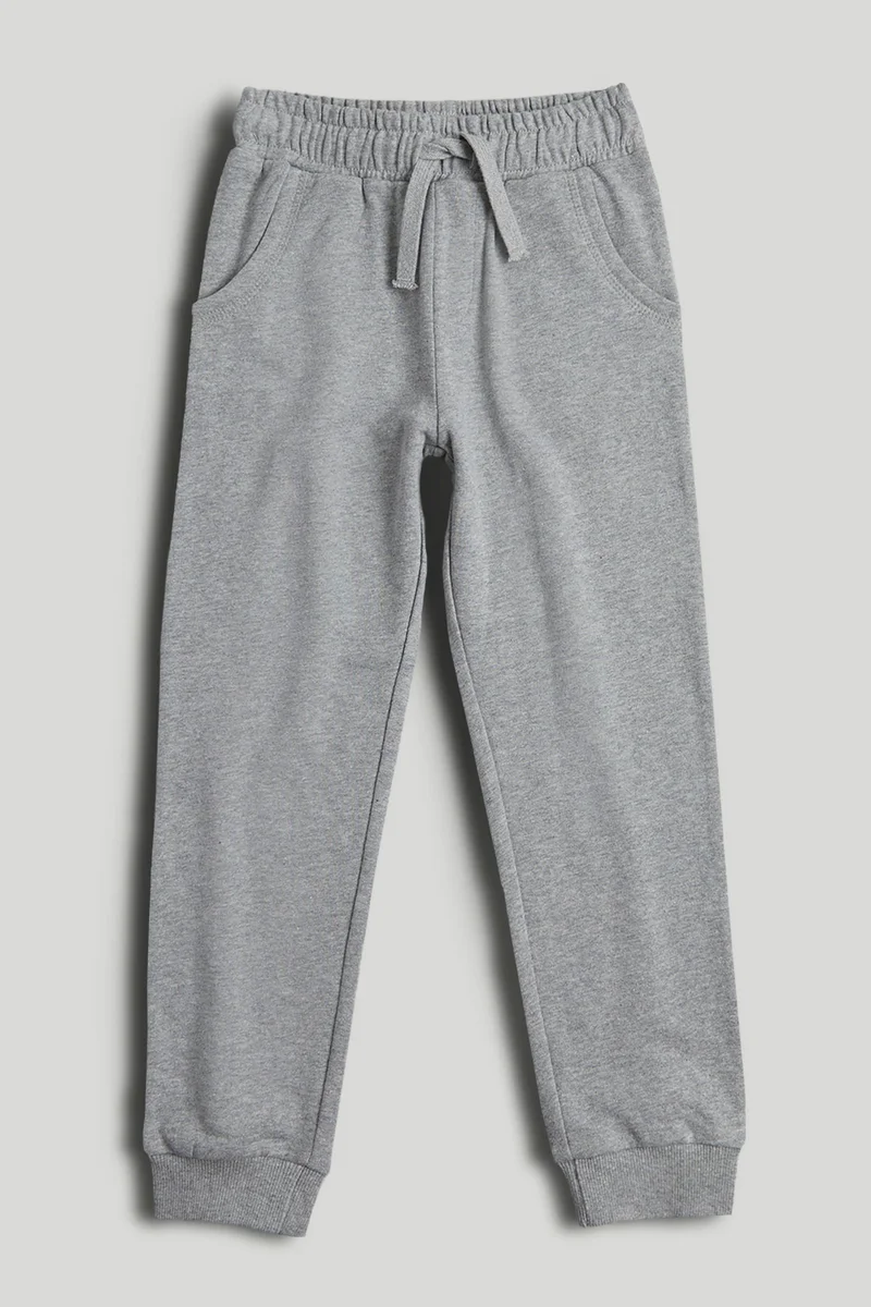 مذركير ثلاث عبوات بناطيل رياضية