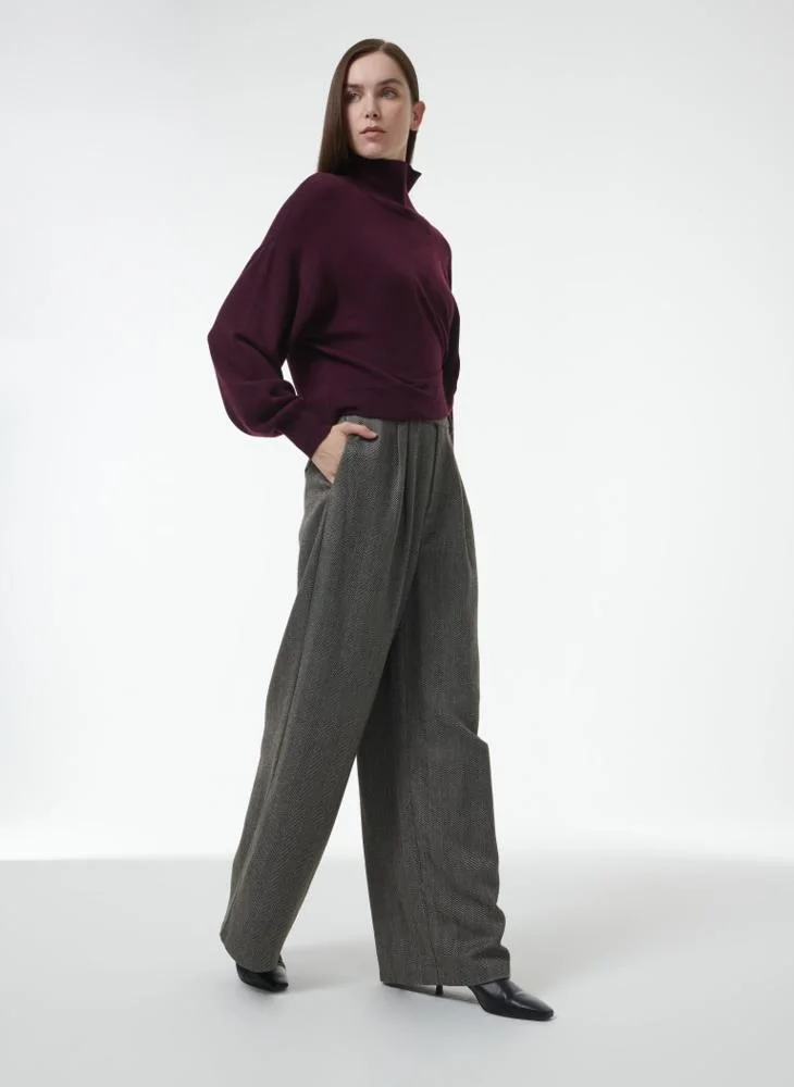 Leem Knotted Hem Sweater
