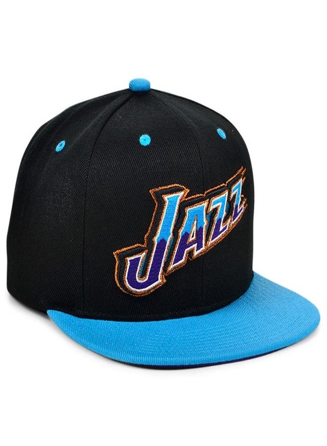 Mitchell & Ness Utah Jazz HWC Hardwood Classics Reload Snapback Cap, 2Tone Adjustable Hat Black Light Blue - Image 2